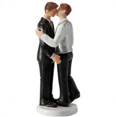 homme-figurine-gateau-mariage | jourdefete.com