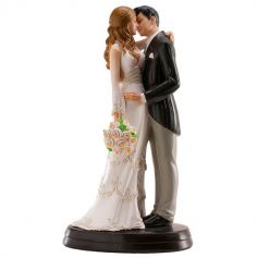 couple-figurines-gateau-mariage | jourdefete.com